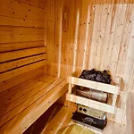 Lot54 Homes Holiday home *