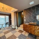 Holiday home Lot54 Homes Feuerscheid