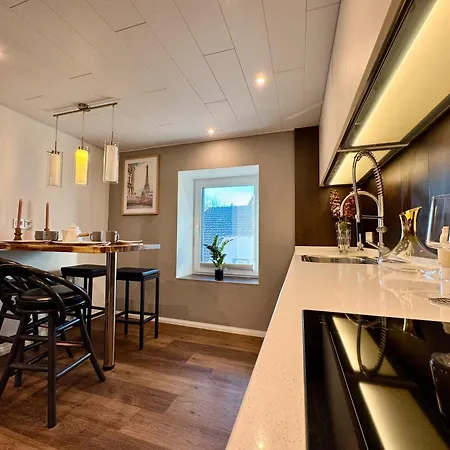 Lot54 Homes Holiday home