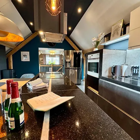 Lot54 Homes Holiday home