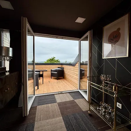 Lot54 Homes * Feuerscheid
